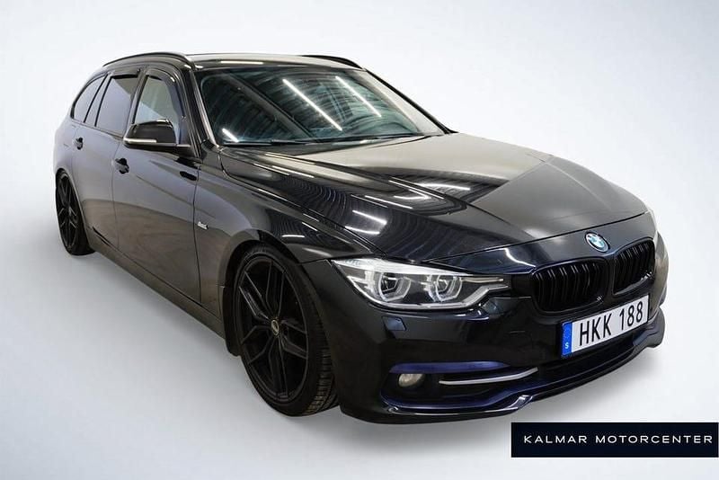 Begagnad BMW 318 Sport Line 150 HK (110 kW) 2016 Svart Kombi