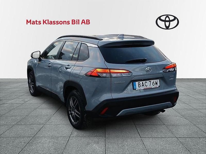 Begagnad Toyota Corolla Cross Executive 200 HK (147 kW) 2025 Grå SUV