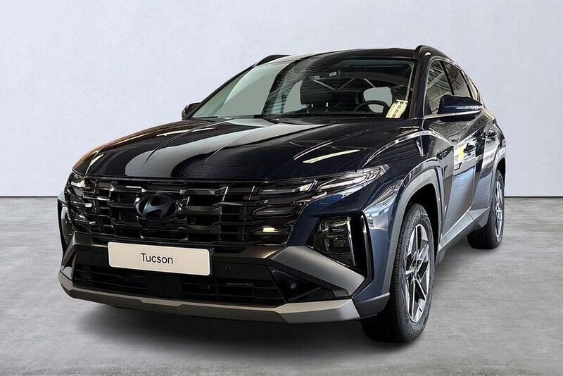 Blå Ny 2024 Hyundai Tucson SUV | 523 800 kr (Lite dyr) - Bild 1/4