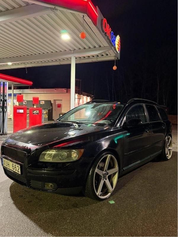 Begagnad 2007 Volvo V50 Kombi | 34 900 kr (Marknadspris) - Bild 1/4