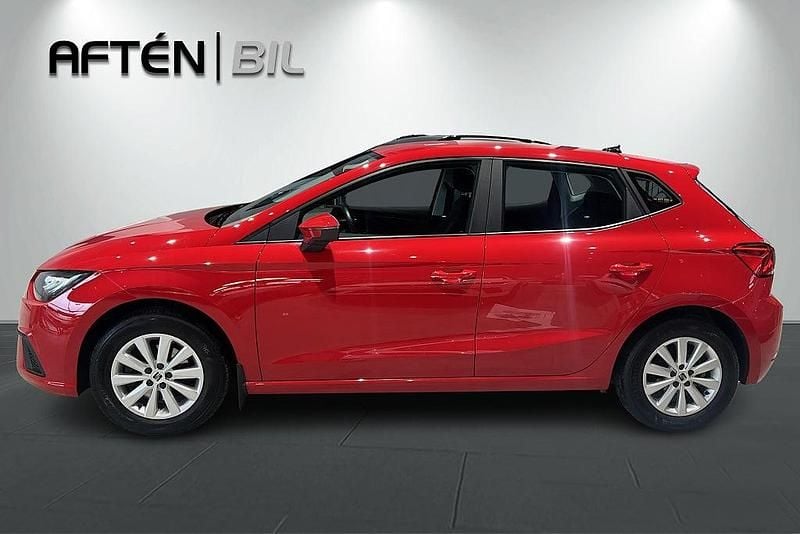 Röd Begagnad 2022 Seat Ibiza Halvkombi | 168 800 kr (Marknadspris) - Bild 1/3