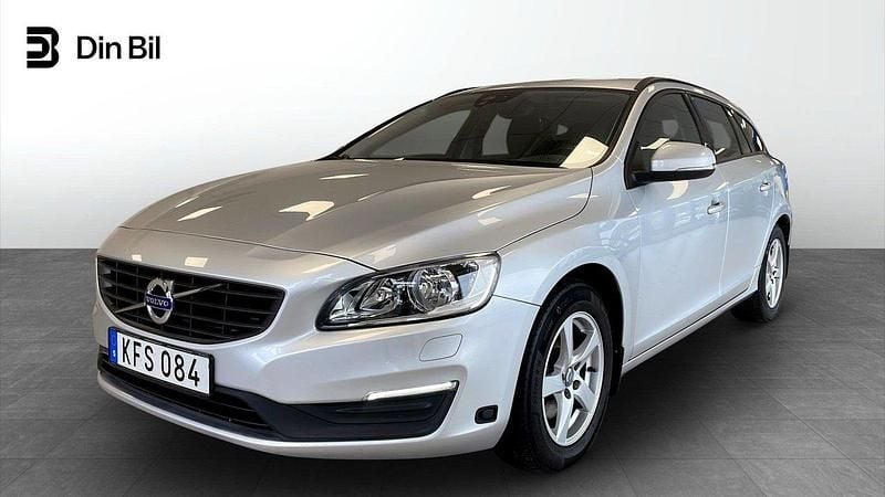 Silver Begagnad 2017 Volvo V60 Kombi | 169 900 kr (Superpris) - Bild 1/4