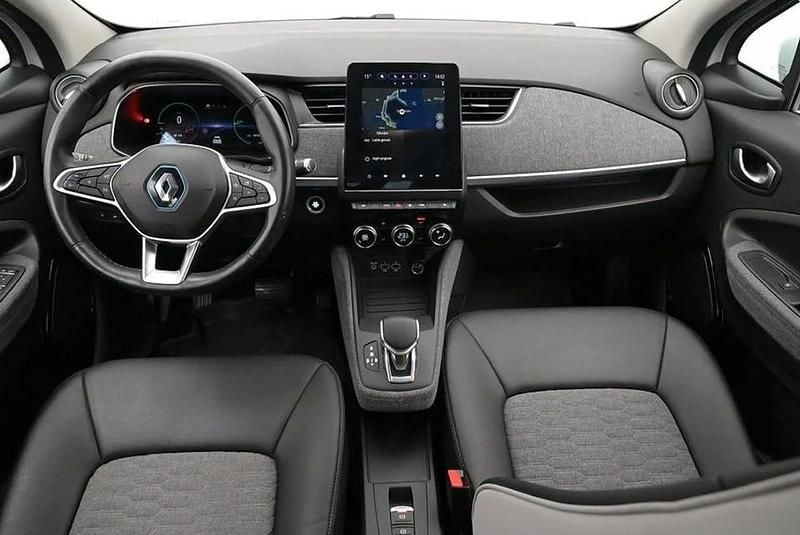 Begagnad Renault Zoe 100 kW (136 HK) 2020 Halvkombi