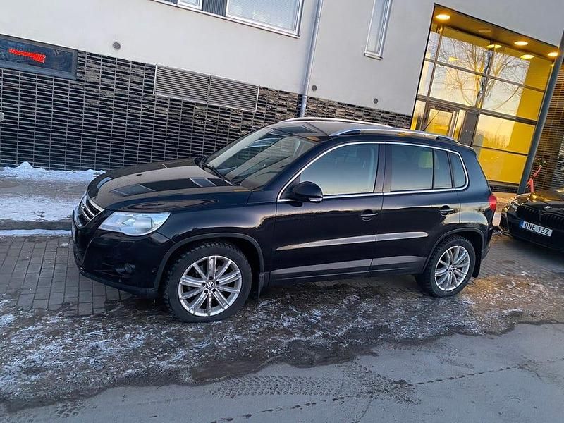 Begagnad VW Tiguan 150 HK (110 kW) 2008 SUV