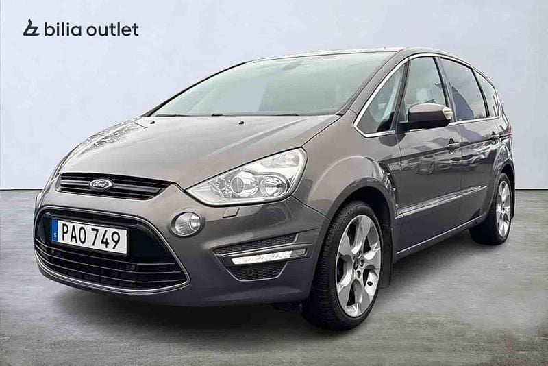 Brun Begagnad 2015 Ford S-MAX S Minibuss | 124 900 kr (Marknadspris) - Bild 1/1