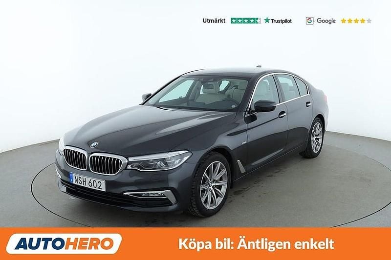 Grå Begagnad 2017 BMW 540 Luxury Line Sedan | 368 000 kr - Bild 1/4