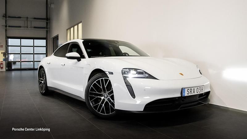 Begagnad 2022 Porsche Taycan Sedan | 639 000 kr - Bild 1/4