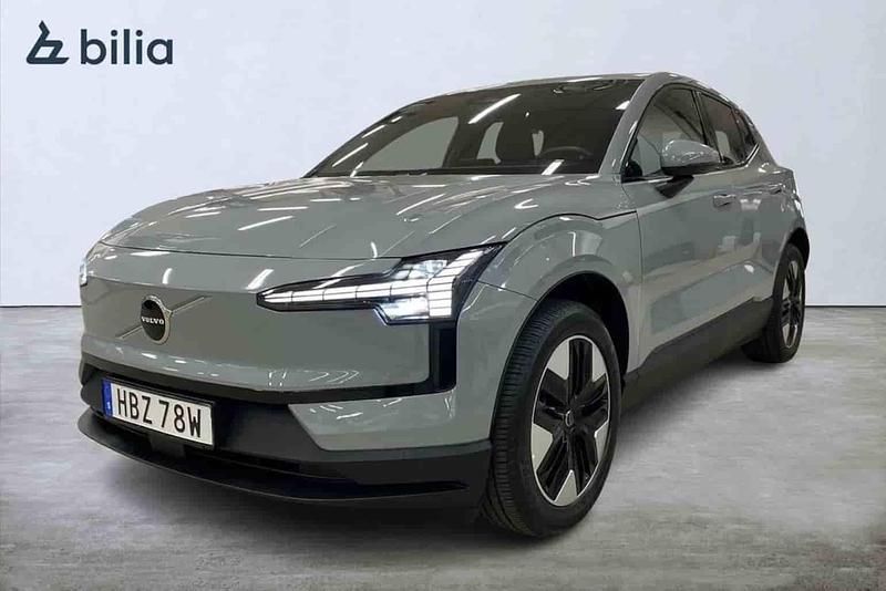 Grå Begagnad 2024 Volvo EX30 Single Motor SUV | 329 900 kr - Bild 1/1
