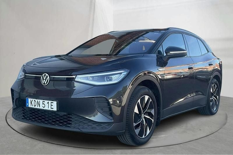 Mörkgrå Begagnad 2022 VW ID.4 Pro Performance SUV | 220 000 kr - Bild 1/4