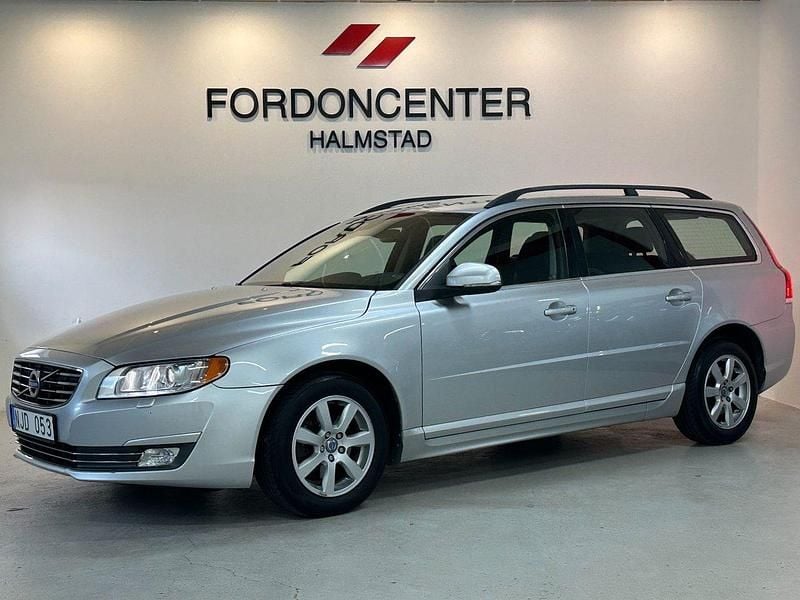 Silver Begagnad 2013 Volvo V70 Momentum Kombi | 118 900 kr (Marknadspris) - Bild 1/4