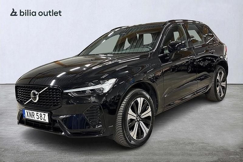 Begagnad Volvo XC60 Plus 350 HK (257 kW) 2022 Svart SUV