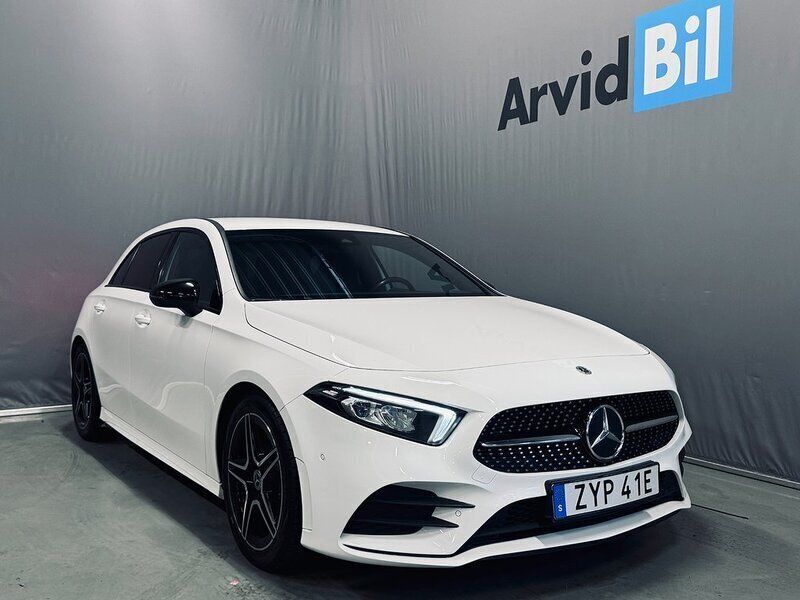 Vit Begagnad 2019 Mercedes A200 AMG Halvkombi | 239 700 kr (Marknadspris) - Bild 1/3