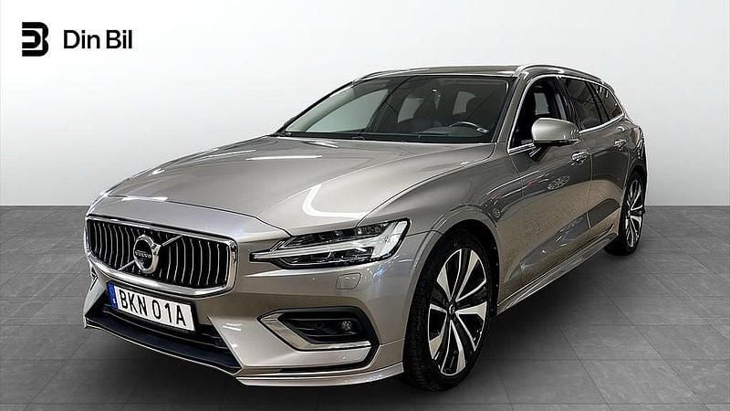 Pebble grey Begagnad 2019 Volvo V60 Inscription Kombi | 329 900 kr (Bra pris) - Bild 1/4
