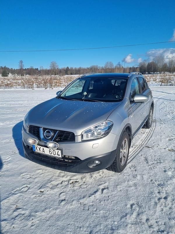 Begagnad Nissan Qashqai 150 HK (110 kW) 2013 SUV