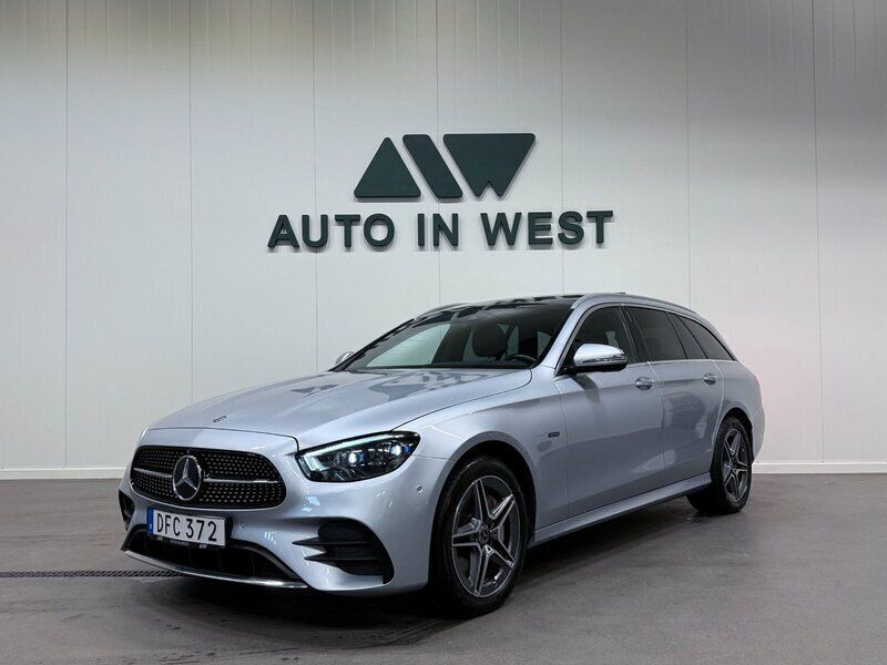Silver Begagnad 2021 Mercedes E300 AMG Kombi | 419 900 kr (Marknadspris) - Bild 1/4