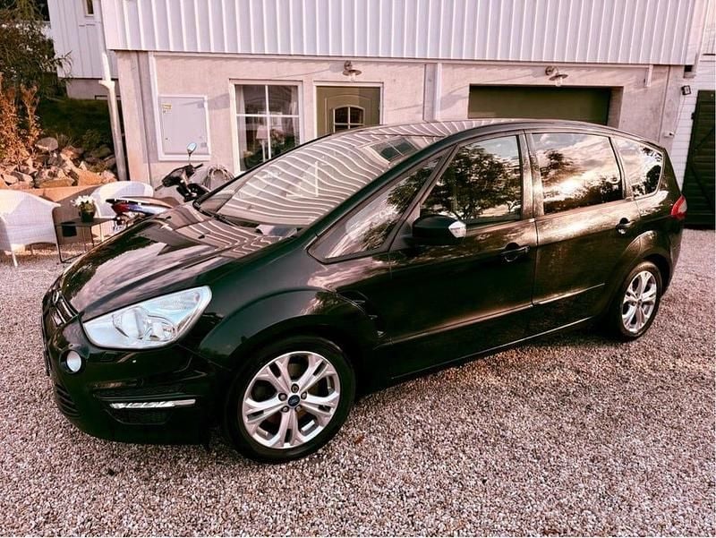 Begagnad 2013 Ford S-MAX S Minibuss | 54 000 kr (Marknadspris) - Bild 1/4