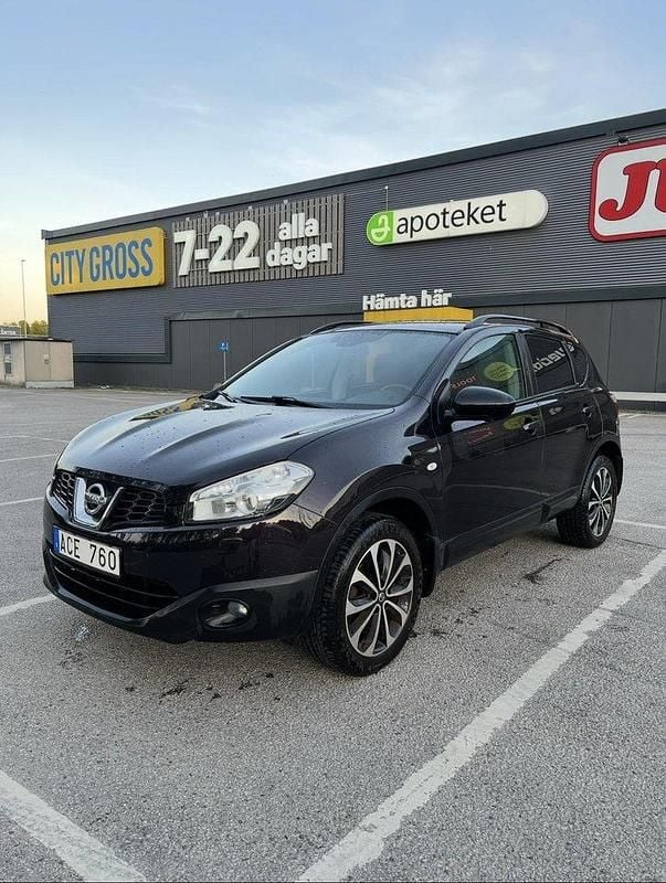 Begagnad 2013 Nissan Qashqai SUV | 62 000 kr (Bra pris) - Bild 1/4