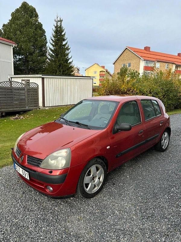 Begagnad 2006 Renault Clio R.S. Authentique Halvkombi | 16 000 kr (Bra pris) - Bild 1/4