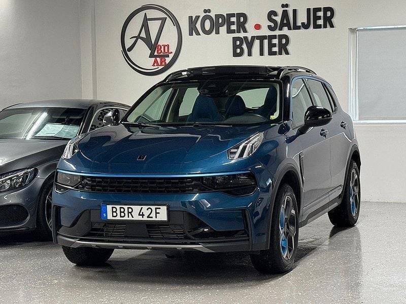 Blå Begagnad 2021 Lynk & Co 01 SUV | 259 900 kr - Bild 1/4