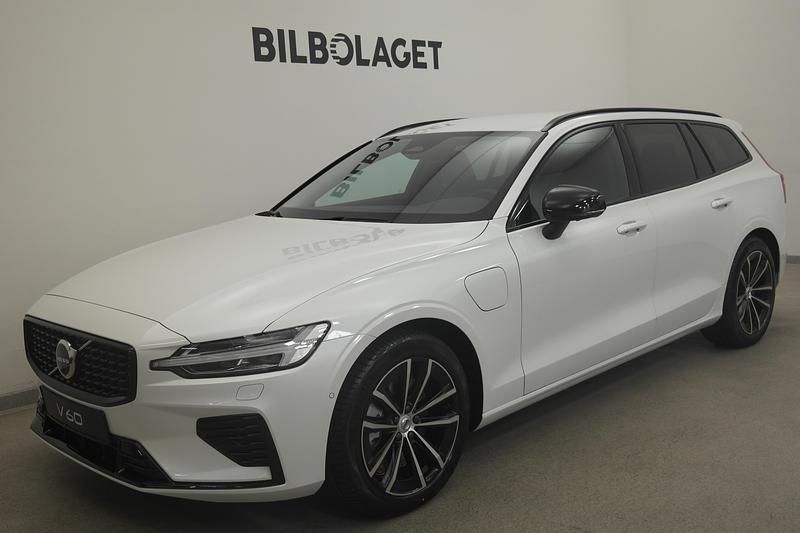 Vit Ny 2026 Volvo V60 Kombi | 587 500 kr (Dyr) - Bild 1/4