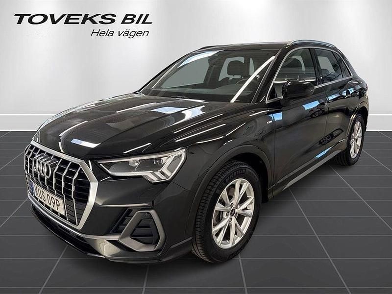 Svart Begagnad 2023 Audi Q3 S-Line SUV | 469 800 kr - Bild 1/4