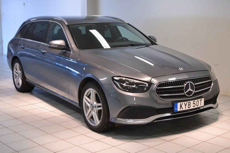 Begagnad Mercedes E300 Avantgarde 306 HK (225 kW) 2021 Grå Kombi