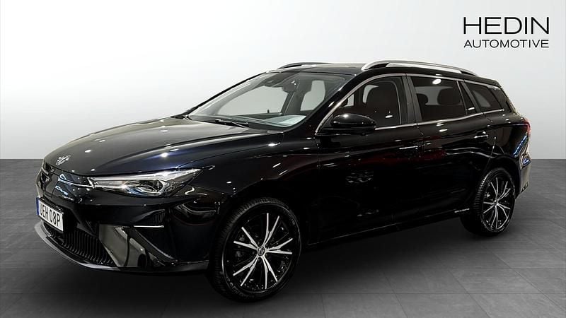 Svart Begagnad 2022 MG MG5 EV Luxury Kombi | 219 900 kr - Bild 1/4