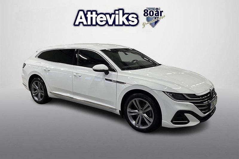 Vit Begagnad 2021 VW Arteon R-line Kombi | 299 000 kr (Marknadspris) - Bild 1/4