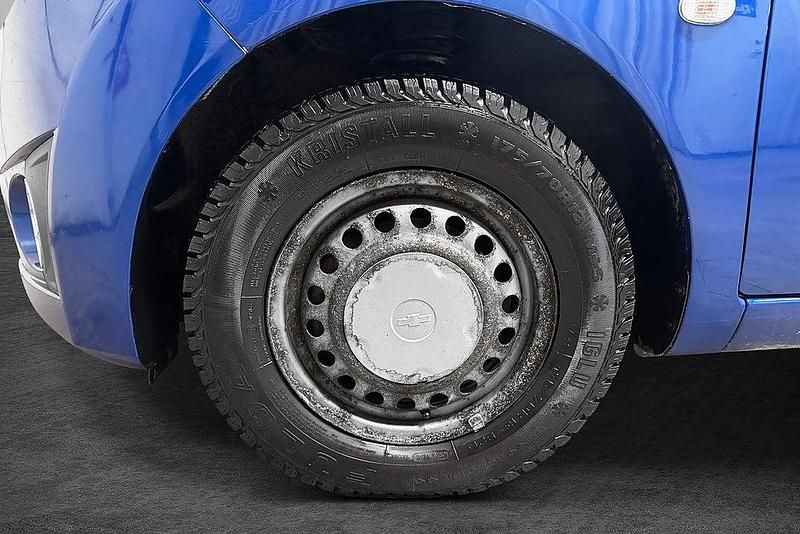 Begagnad Chevrolet Spark 68 HK (50 kW) 2012 Blå Halvkombi