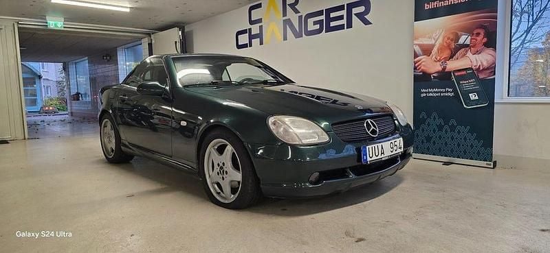 Grön Begagnad 1998 Mercedes SLK230 Cab | 59 900 kr - Bild 1/4