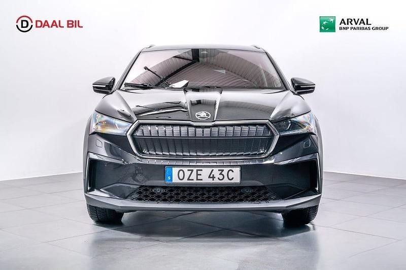 Begagnad Skoda Enyaq iV 150 kW (204 HK) 2022 Svart SUV