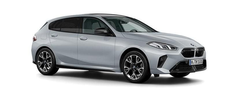 Grå Ny 2025 BMW 120 Halvkombi | 462 900 kr - Bild 1/3