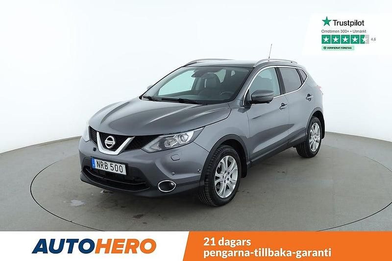 Grå Begagnad 2014 Nissan Qashqai Tekna SUV | 113 000 kr (Lite dyr) - Bild 1/4