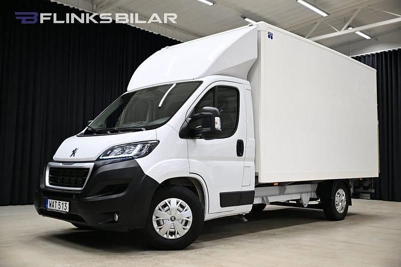 Begagnad Peugeot Boxer 165 HK (121 kW) 2024 Vit Van