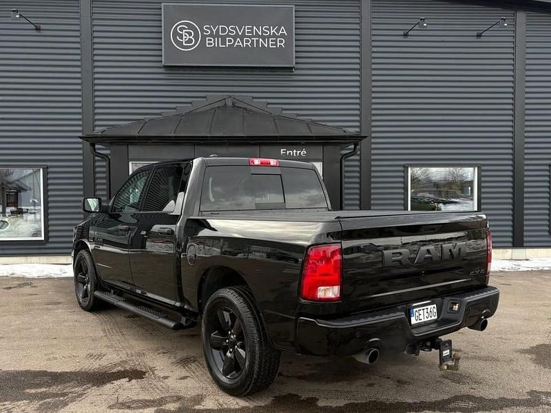 Begagnad Dodge Ram 394 HK (289 kW) 2023 Svart