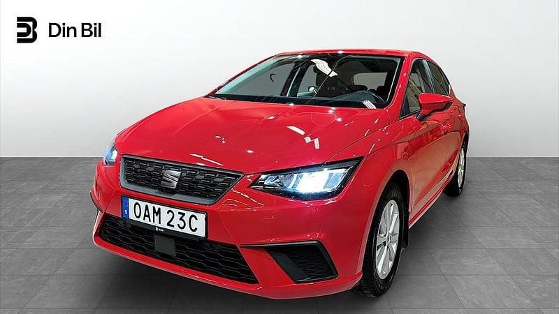 Röd Begagnad 2022 Seat Ibiza Style Halvkombi | 184 900 kr (Marknadspris) - Bild 1/4