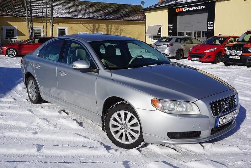 Begagnad Volvo S80 Summum 145 HK (106 kW) 2008 Ljusgrå Sedan