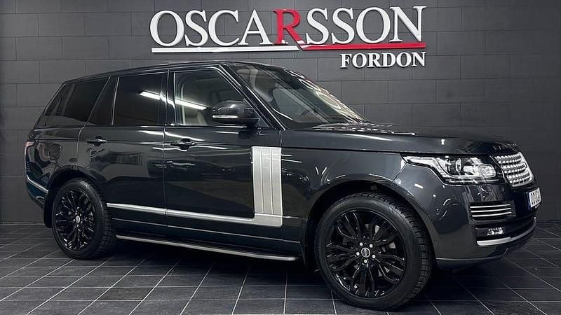 Begagnad Land Rover Range Rover Vogue 376 HK (276 kW) 2015 Svart SUV