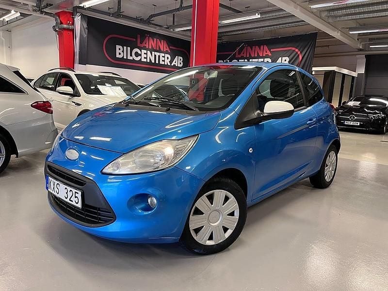 Begagnad Ford Ka Titanium 70 HK (51 kW) 2010 Blå Halvkombi