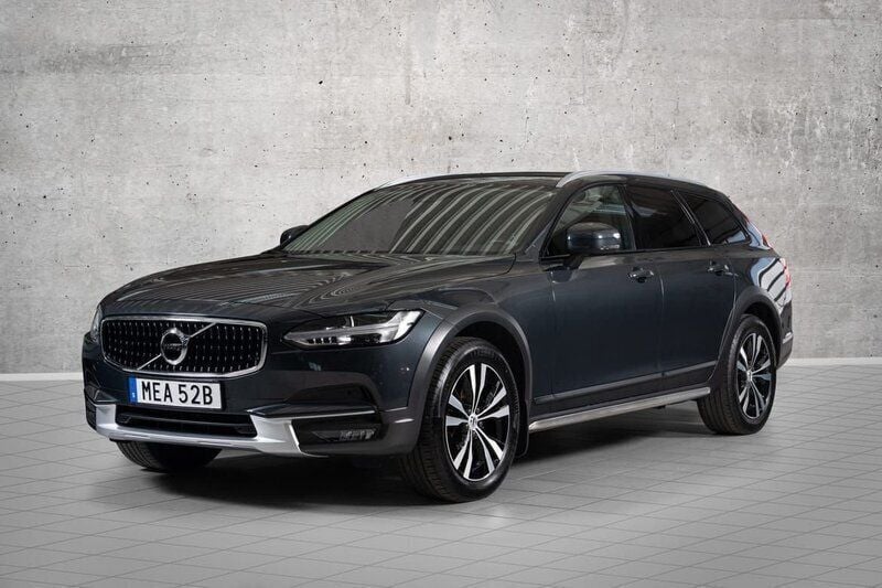 Grå Begagnad 2020 Volvo V90 CC Kombi | 369 000 kr (Marknadspris) - Bild 1/4