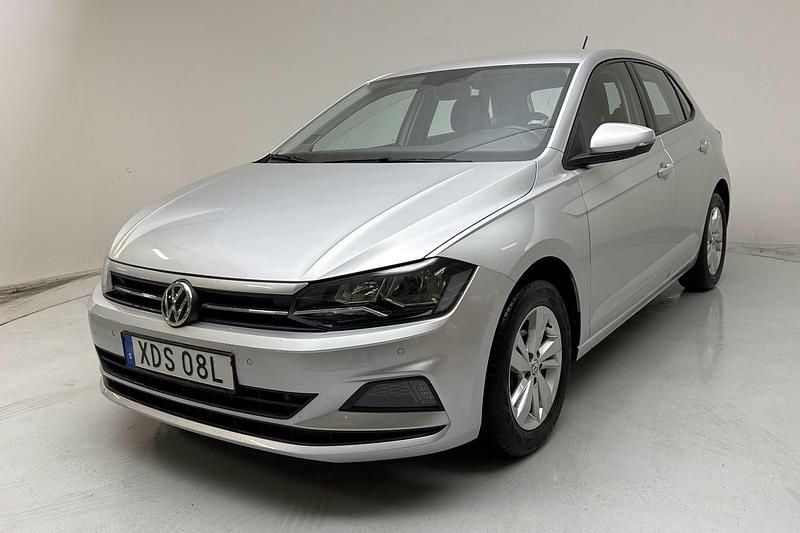 Silver Begagnad 2019 VW Polo | 134 900 kr (Marknadspris) - Bild 1/4