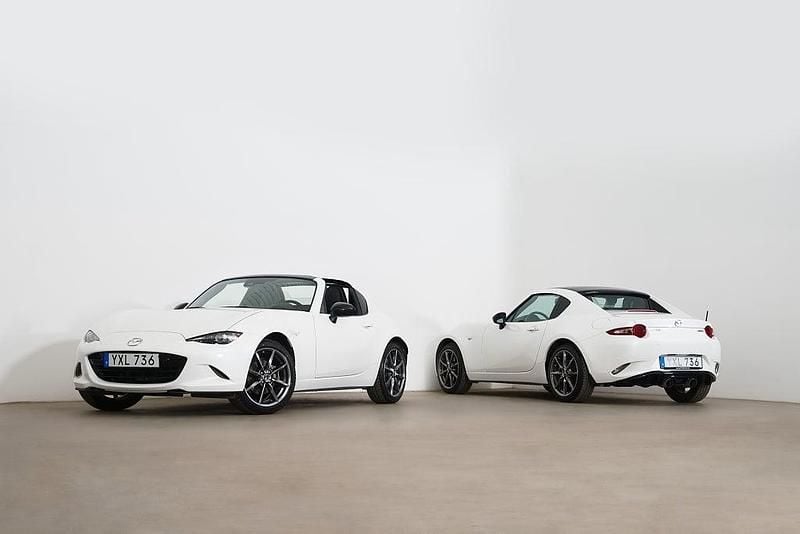 Vit Begagnad 2018 Mazda MX5 Cab | 339 000 kr (Marknadspris) - Bild 1/4