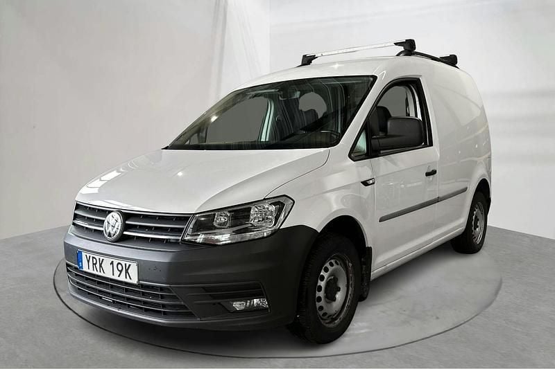 Vit Begagnad 2020 VW Caddy Minibuss | 139 000 kr (Superpris) - Bild 1/4