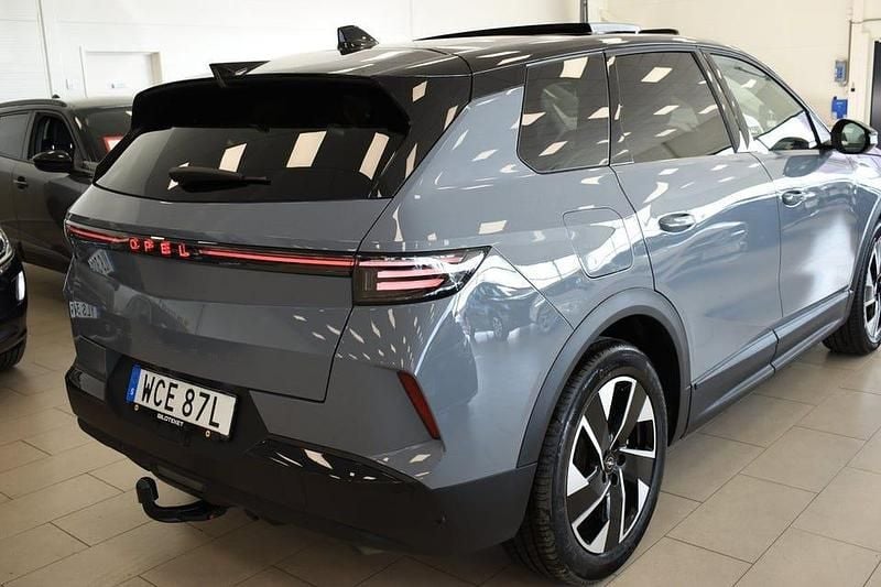 Begagnad Opel Grandland X 136 HK (100 kW) 2025 Grå SUV