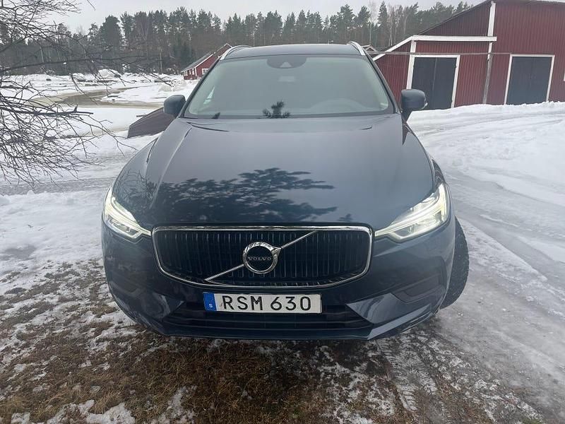 Begagnad Volvo XC60 190 HK (139 kW) 2018 Mörkblå SUV