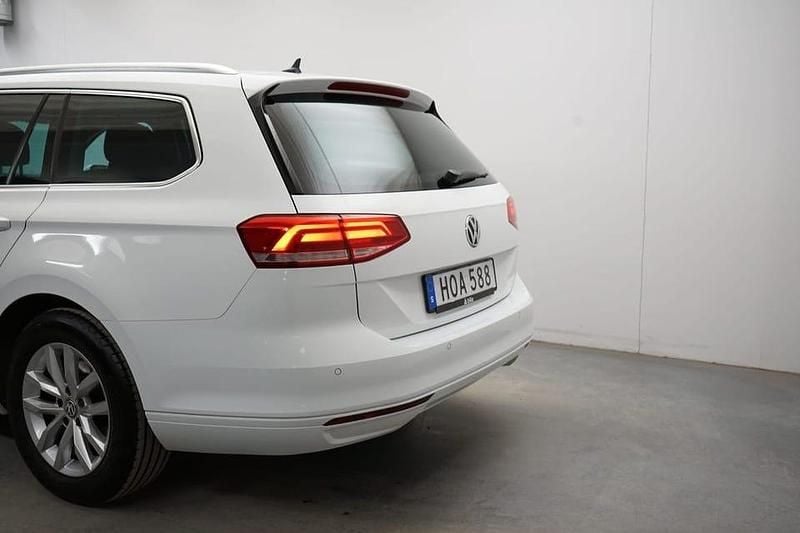 Begagnad VW Passat 151 HK (111 kW) 2016 Vit Kombi