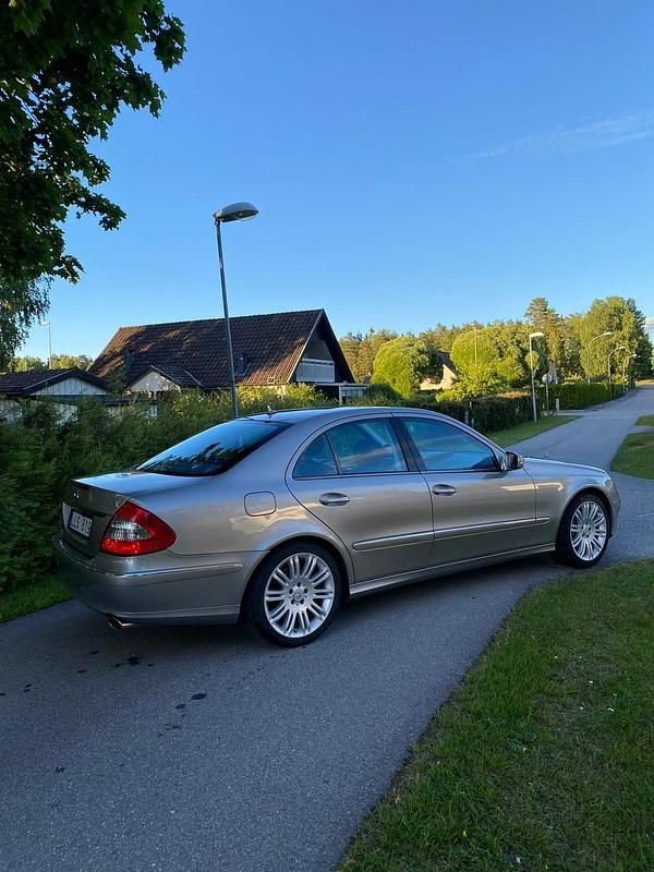 Begagnad Mercedes E280 231 HK (169 kW) 2008