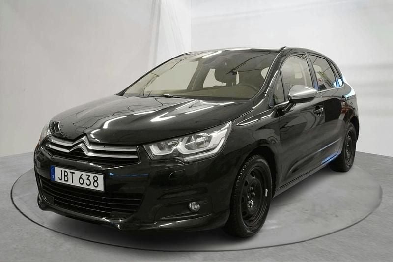 Svart Begagnad 2016 Citroën C4 | 109 800 kr (Marknadspris) - Bild 1/4