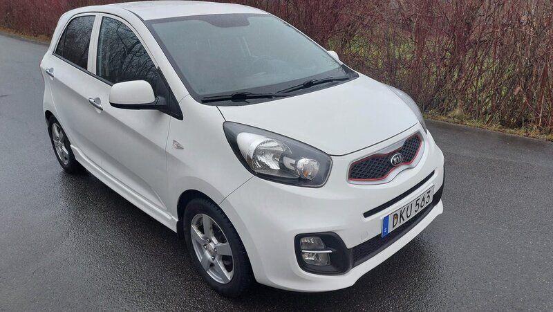 Vit Begagnad 2015 Kia Picanto Halvkombi | 64 900 kr (Superpris) - Bild 1/4