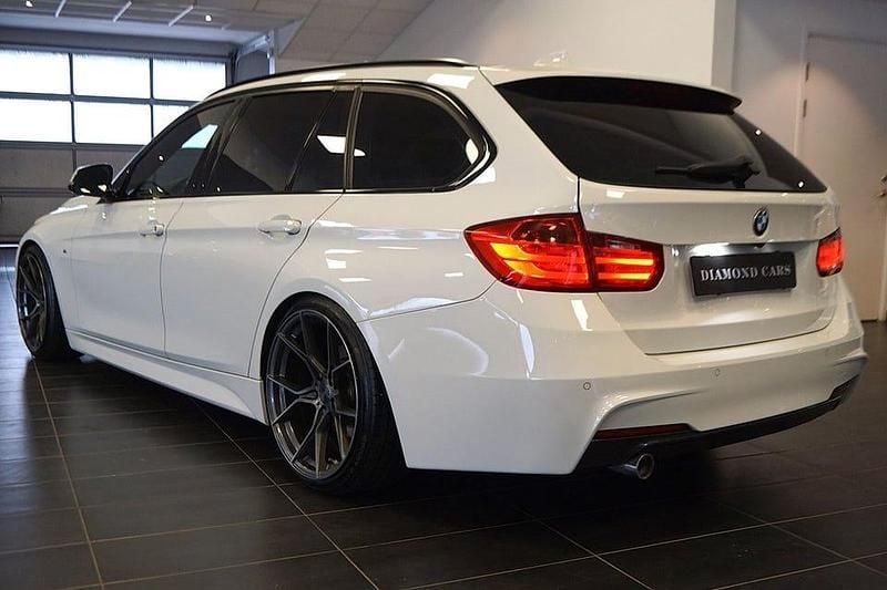 Begagnad BMW 320 M Sport 184 HK (135 kW) 2015 Vit Kombi